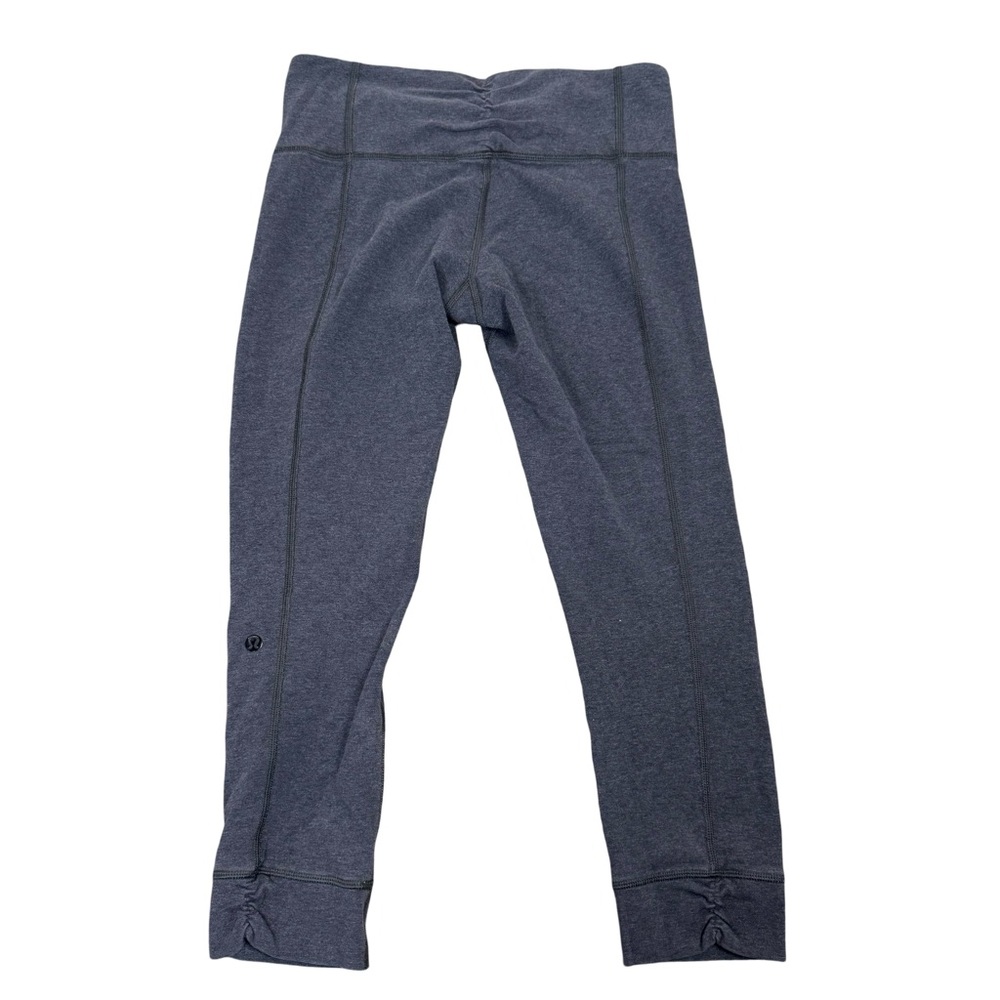 Lululemon Gray Ruched Back Crop Leggings Pant Women’s Size 6 Crops